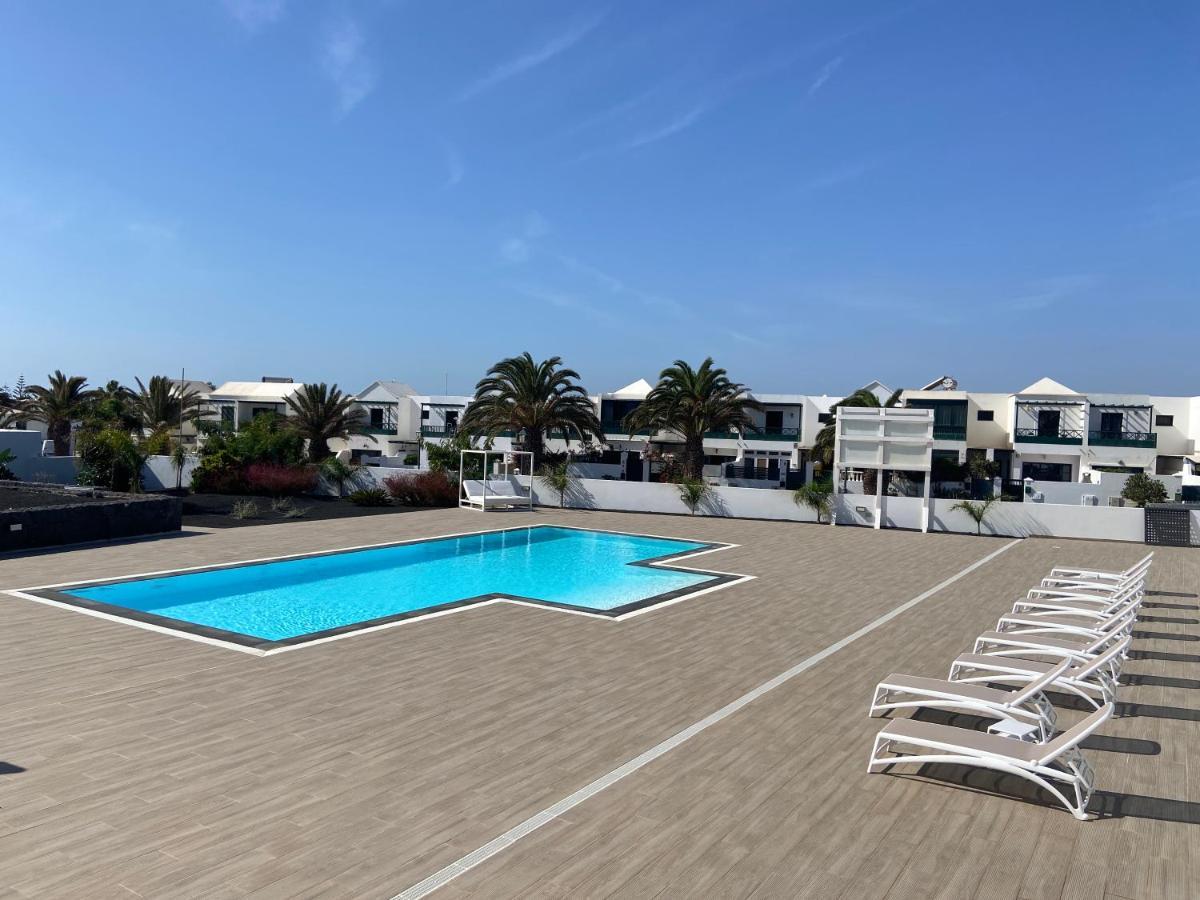 Apto Rebeca By Hh Aa, Wifi & Pool Costa Teguise Exterior photo