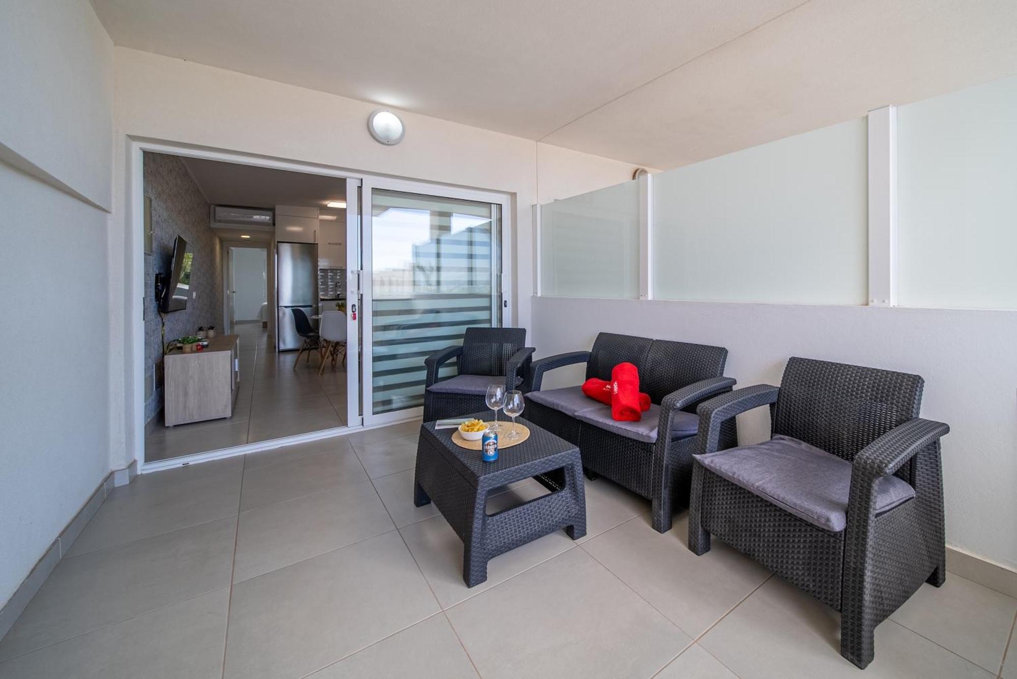 Apto Rebeca By Hh Aa, Wifi & Pool Costa Teguise Exterior photo