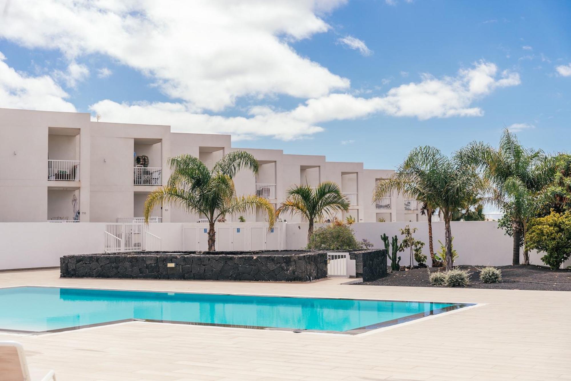Apto Rebeca By Hh Aa, Wifi & Pool Costa Teguise Exterior photo